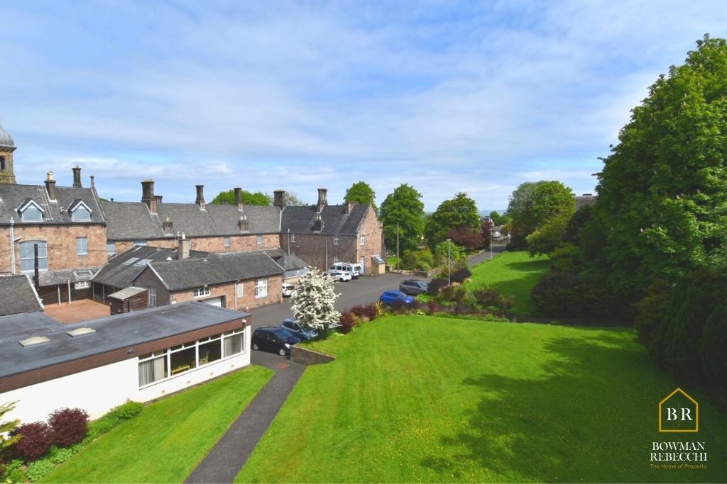 221 Finnart Street, Inverclyde, Greenock, PA16 1 bed flat £425 pcm (£