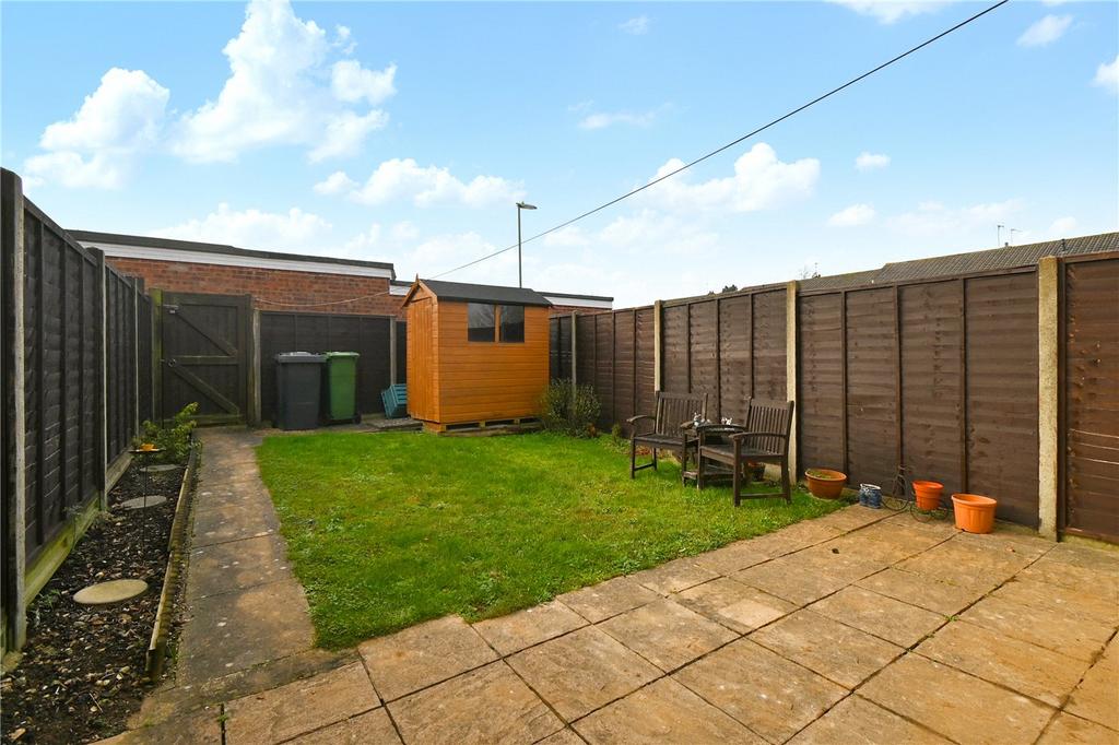 Elgar Close, Basingstoke, Hampshire... 3 bed end of terrace house for sale £315,000