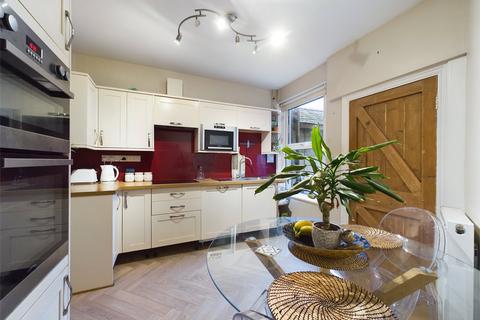 1 Castle Road, Okehampton, EX20 1HT