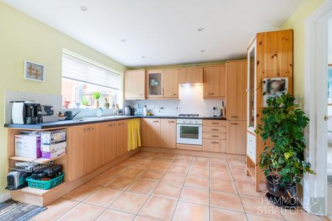 11 Balmoral Close, Attleborough, NR17 2SP