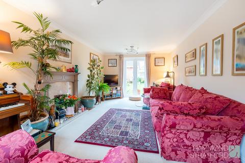11 Balmoral Close, Attleborough, NR17 2SP