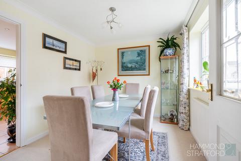 11 Balmoral Close, Attleborough, NR17 2SP