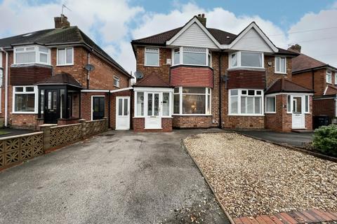 12 Moreton Road, Shirley, Solihull, B90 3ED