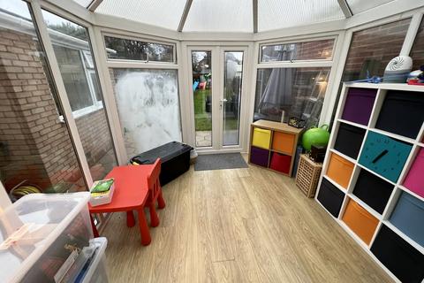 12 Moreton Road, Shirley, Solihull, B90 3ED