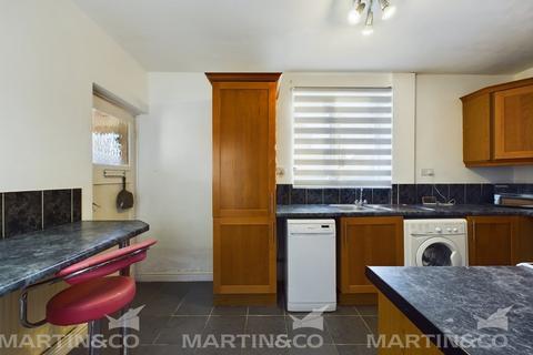 21 Daw Lane, Bentley, Doncaster, DN5 0PE
