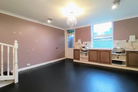 3 bedroom terraced house for sale, Thornton Road, Thornton