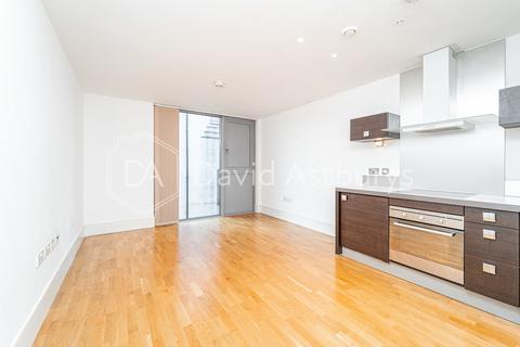 1 bedroom apartment for sale, Stadium Mews, Highbury Mews, London, N5