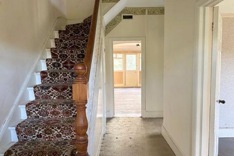 117 Foxley Lane, Purley, CR8 3HQ