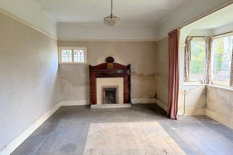117 Foxley Lane, Purley, CR8 3HQ