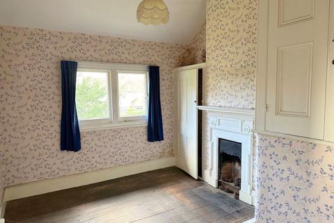 117 Foxley Lane, Purley, CR8 3HQ