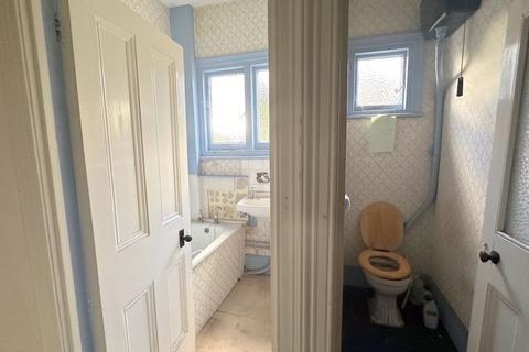 117 Foxley Lane, Purley, CR8 3HQ