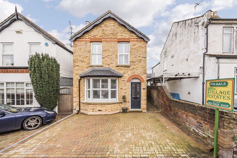 Birkbeck Road, Sidcup, DA14 4DE 3 bed detached house for sale £589,995