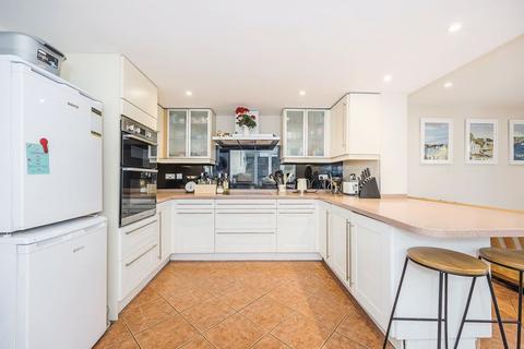 24 Birkbeck Road, Sidcup, DA14 4DE