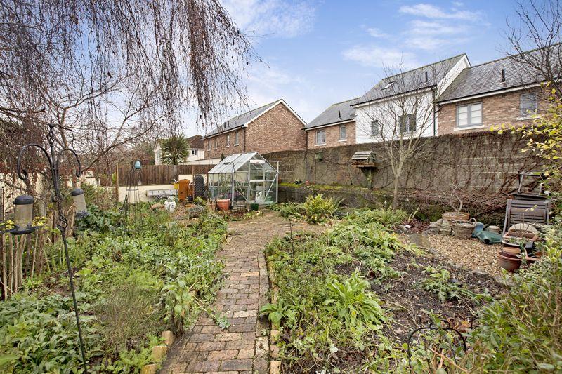 Gestridge Road, Kingsteignton 3 bed end of terrace house for sale £