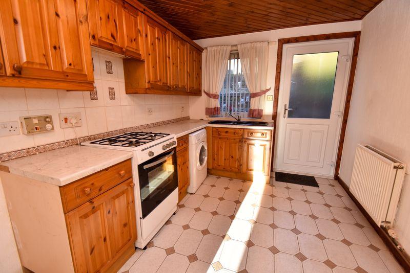 Crimond Place, Kilsyth 3 bed terraced house for sale £104,995