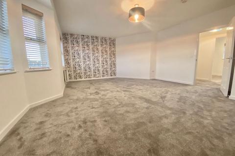 2 bedroom apartment to rent - Spacious two bed and two bath penthouse apartment in Beacon Park -  quick move