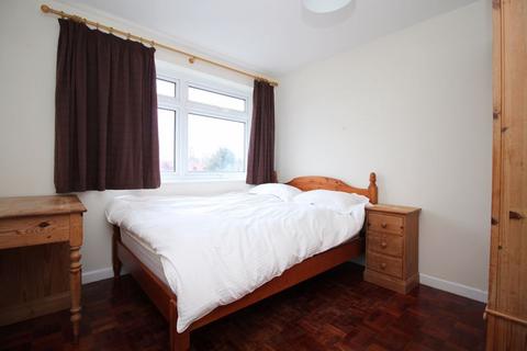 2 bedroom apartment to rent, Winn Road, Southampton SO17