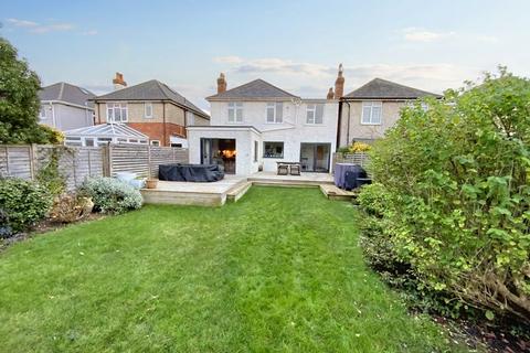 5 bedroom detached house for sale, CHRISTCHURCH