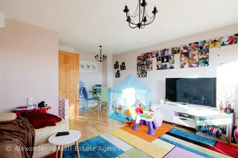 24 Mountfield Way, Westgate-on-sea, CT8 8HR