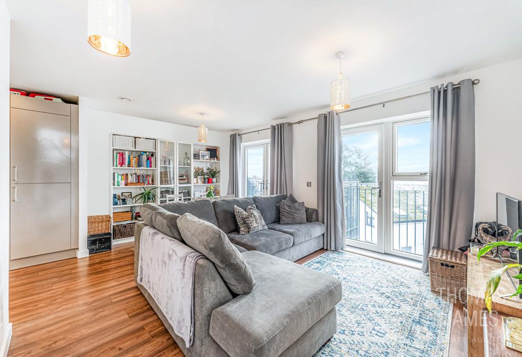Coral Court, Arnos Grove, N11 1 bed apartment for sale £325,000