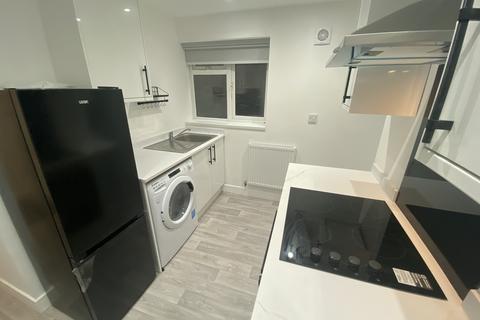 1 bedroom flat to rent - Longcross Street, Adamsdown, Cardiff