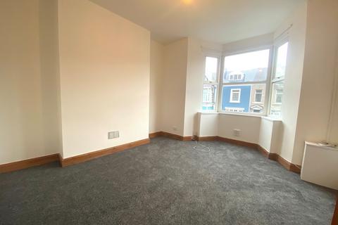 7 bedroom house to rent - King Edwards Road, Brynmill, Swansea