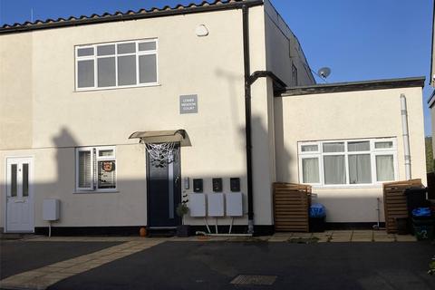 1 bedroom apartment to rent - Lower Meadow Court, Minehead, Somerset, TA24