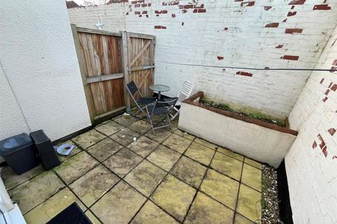 1 bedroom apartment to rent - Lower Meadow Court, Minehead, Somerset, TA24