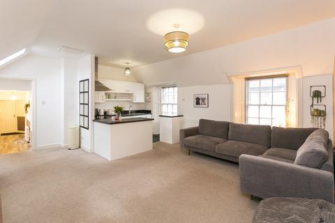 1 bedroom flat for sale - Market Street, Haddington, EH41