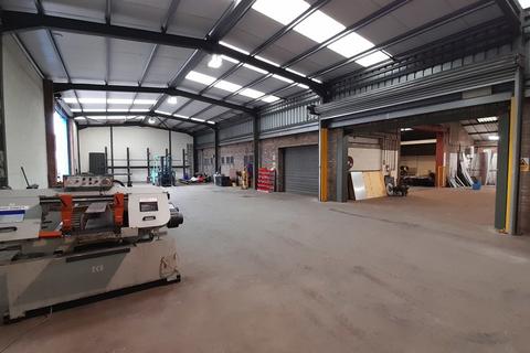 Industrial unit to rent - 126 Cumberland Street, Hull, East Riding Of Yorkshire, HU2 0PP