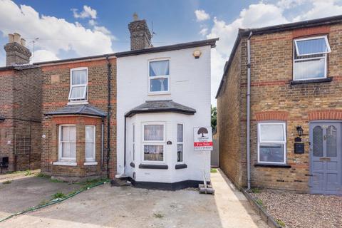 3 bedroom semi-detached house for sale, Meadfield Road, Langley SL3