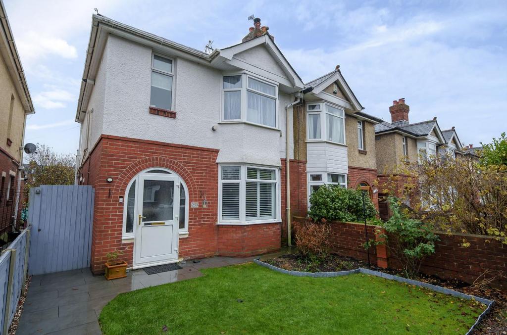 Desborough Road, Eastleigh 3 bed semidetached house for sale £355,000