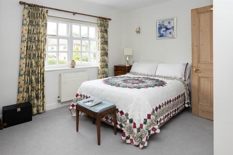 4 bedroom cottage for sale, Church Road, Kibworth Beauchamp