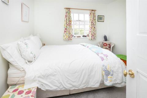 4 bedroom cottage for sale, Church Road, Kibworth Beauchamp
