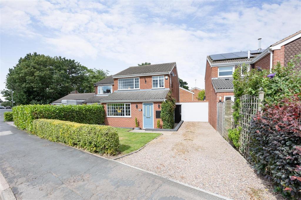 Saddington Road, Fleckney, Leicester 3 bed semidetached house for sale