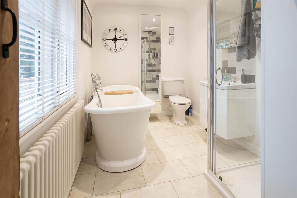 The Green, Great Bowden, Market Harborough 2 bed cottage for sale £