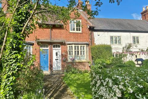 2 bedroom cottage for sale - The Green, Great Bowden, Market Harborough