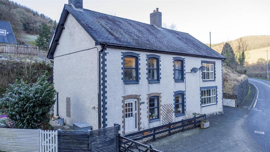 Commins Coch, Machynlleth 4 bed house for sale £250,000