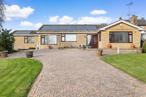 3 bedroom detached bungalow for sale - Murcot Turn, Broadway WR12