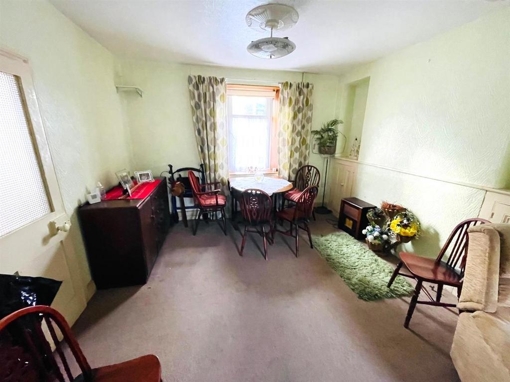 Ashburnham Road, Pembrey, Burry Port 3 bed terraced house for sale £125,000