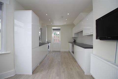 undefined, Thorpe Road, London