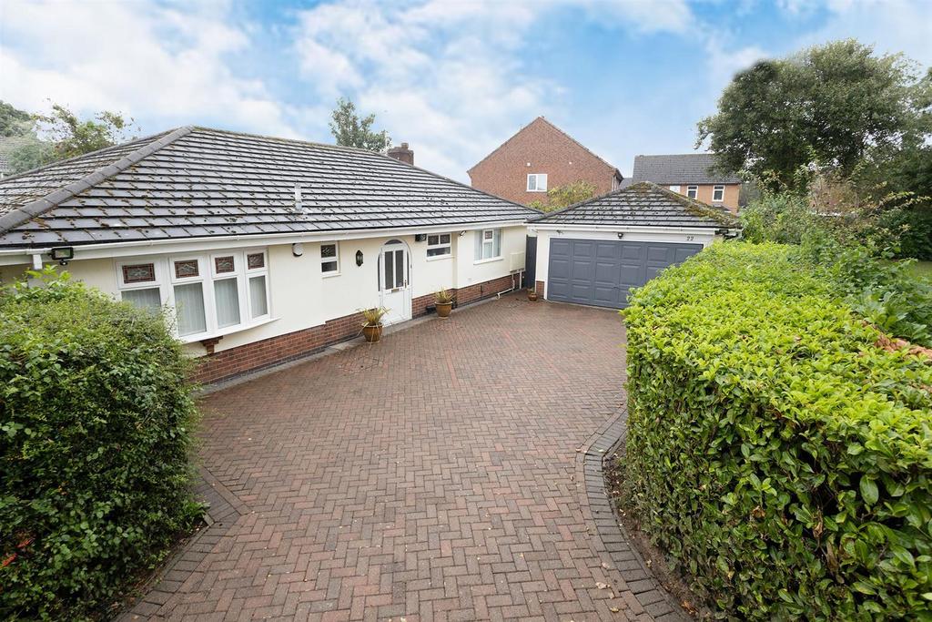 Somerfield Way, Leicester Forest East, Leicester 3 bed detached