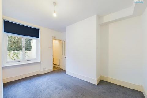 2 bedroom flat to rent, Old Shoreham Road, Brighton, BN1 5DD