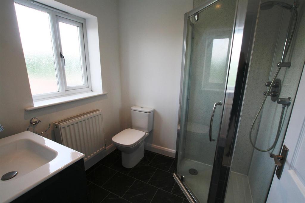 Coventryterrace,1censuite.JPG