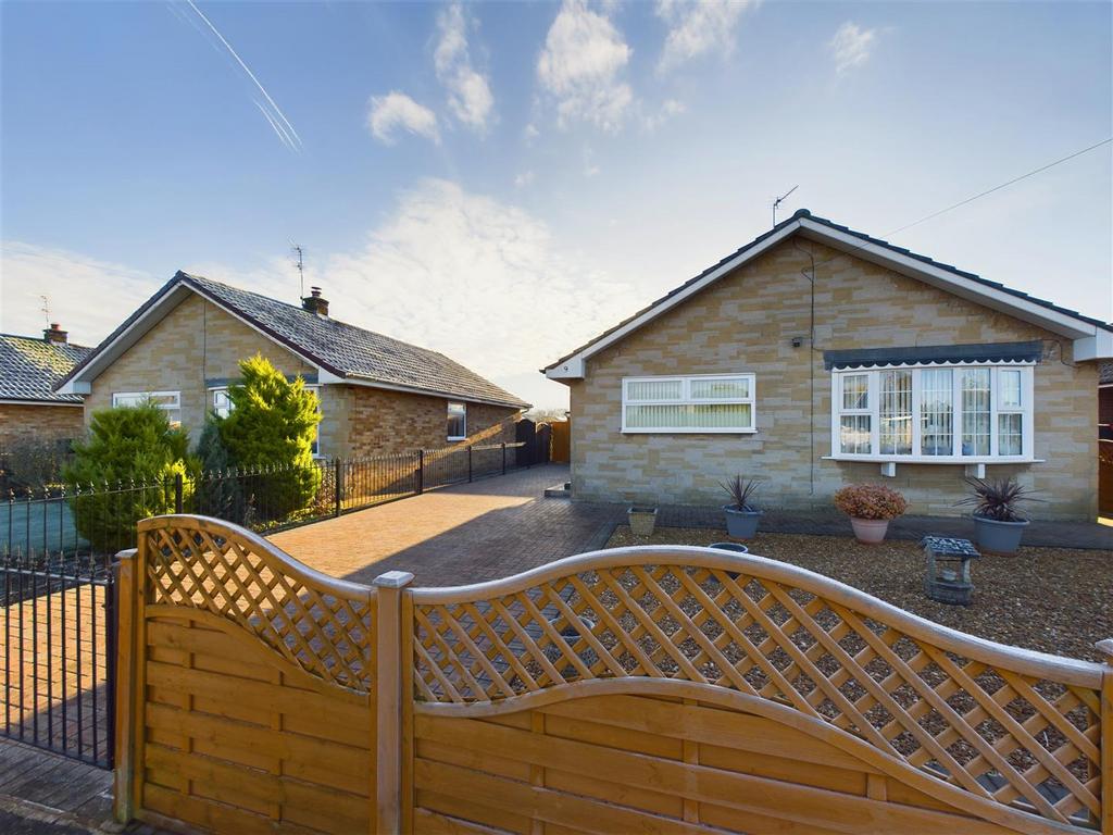 9, Kingston Drive, Norton, Malton... 2 bed detached bungalow £260,000
