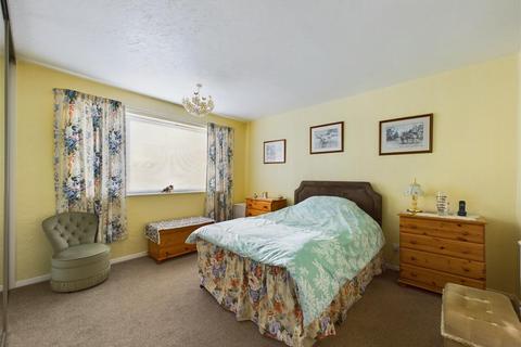 9 Kingston Drive, Norton, Malton, YO17 9DD