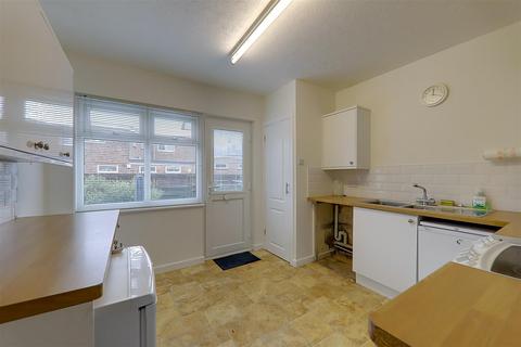 2 bedroom flat for sale - Manor Field Court, Broadwater Road, Worthing