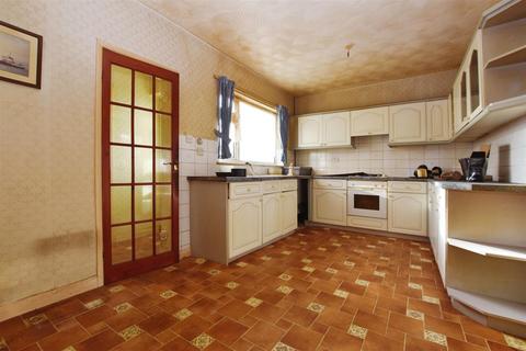 3 bedroom end of terrace house for sale - Avondale, Anlaby Park Road South, Hull