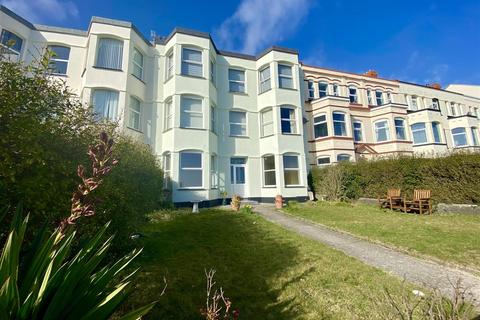 Pwllheli - 3 bedroom flat for sale