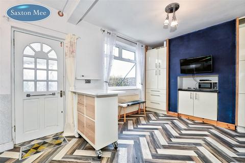 10 Bessingby Road, Sheffield, S6 2NG